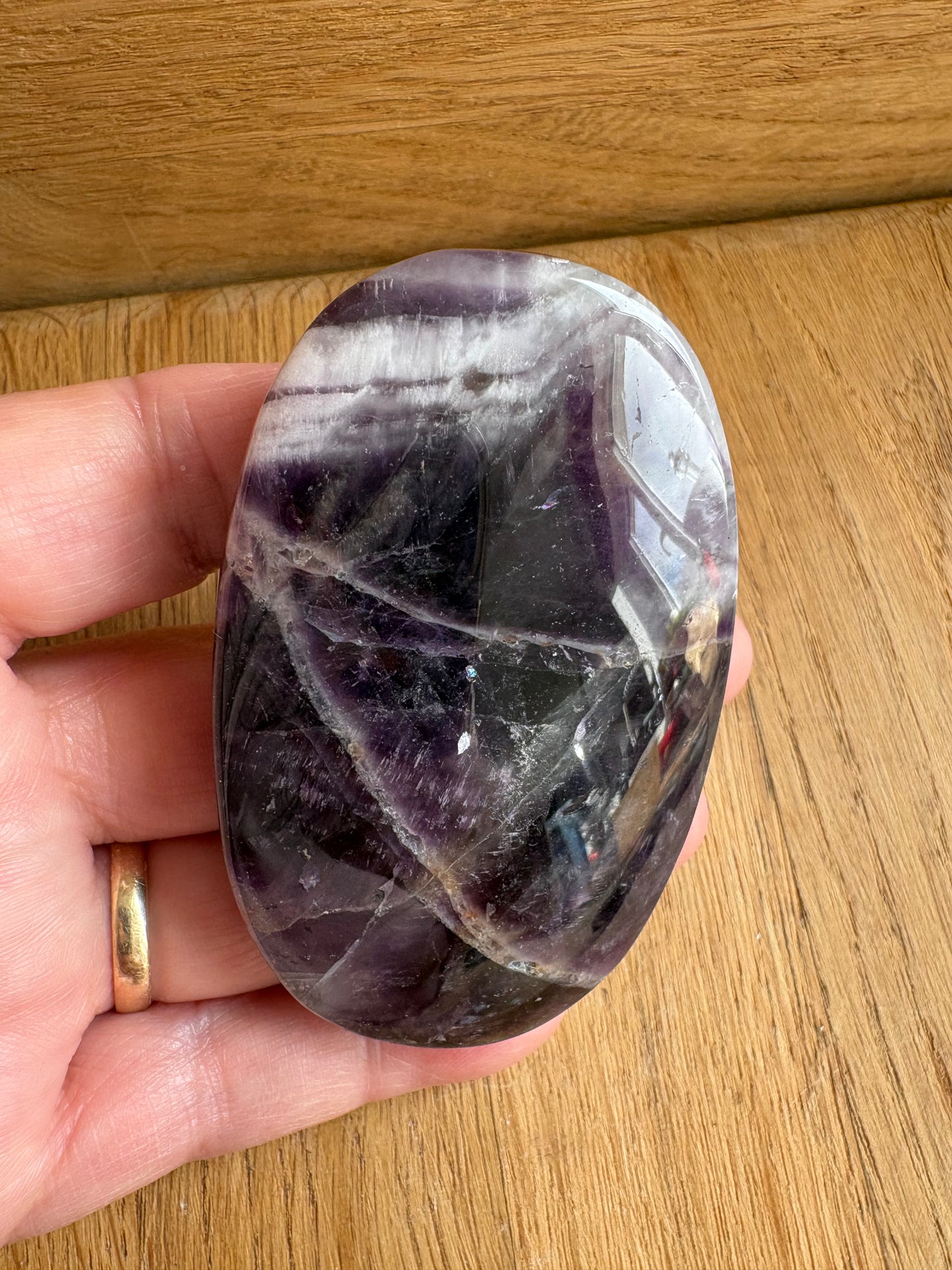 Chevron amethyst palm stone