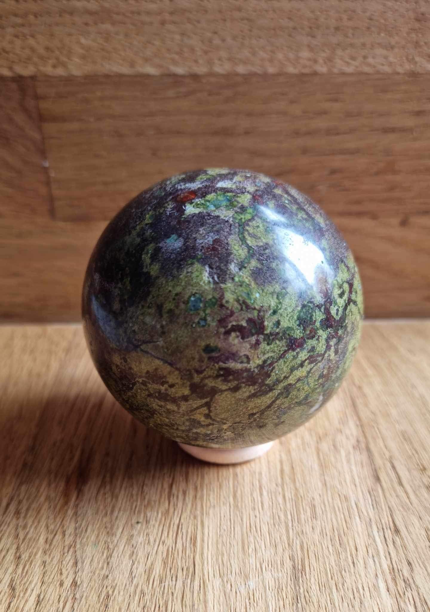 Dragon blood jasper sphere, 5.89cm