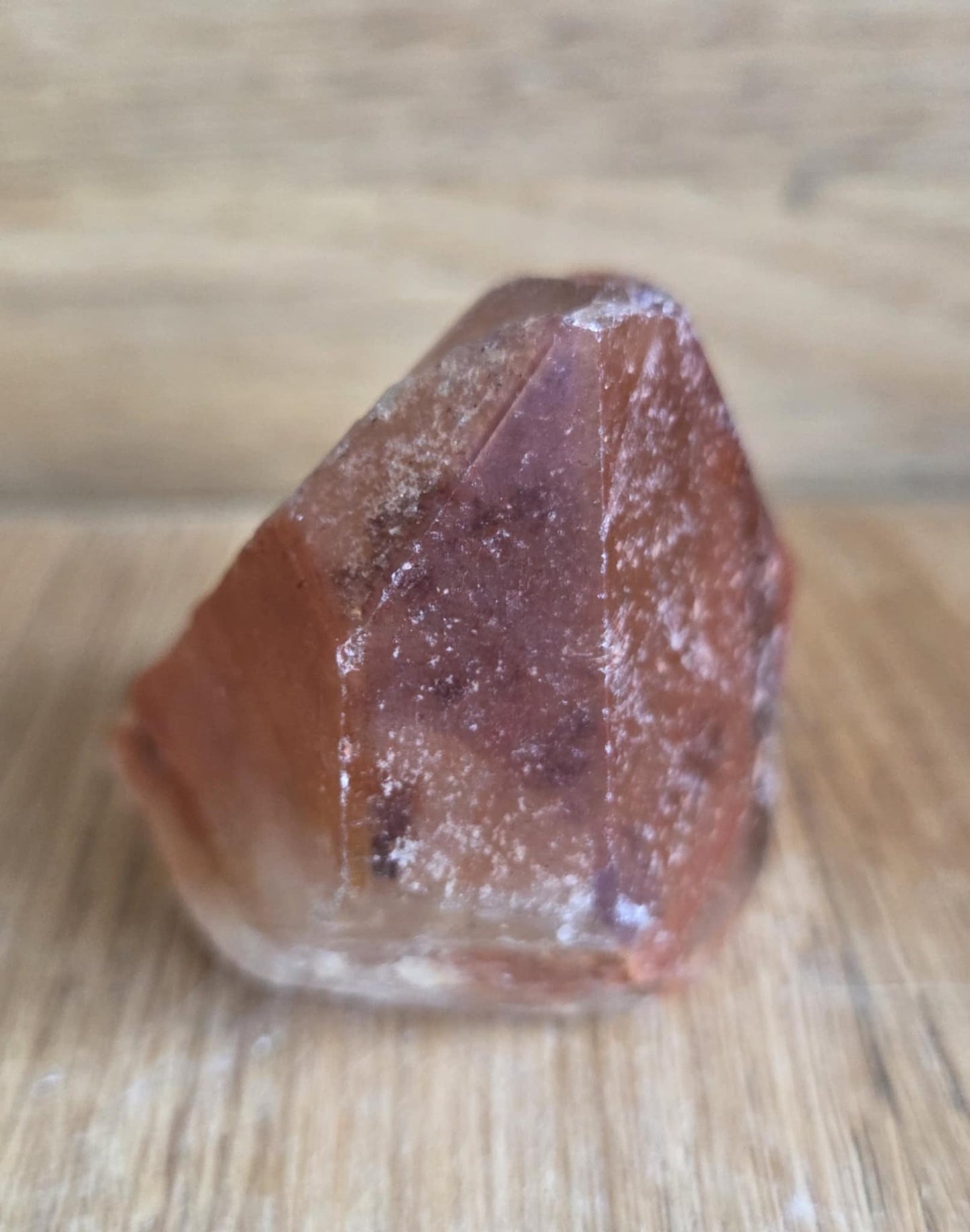 Tangerine quartz point