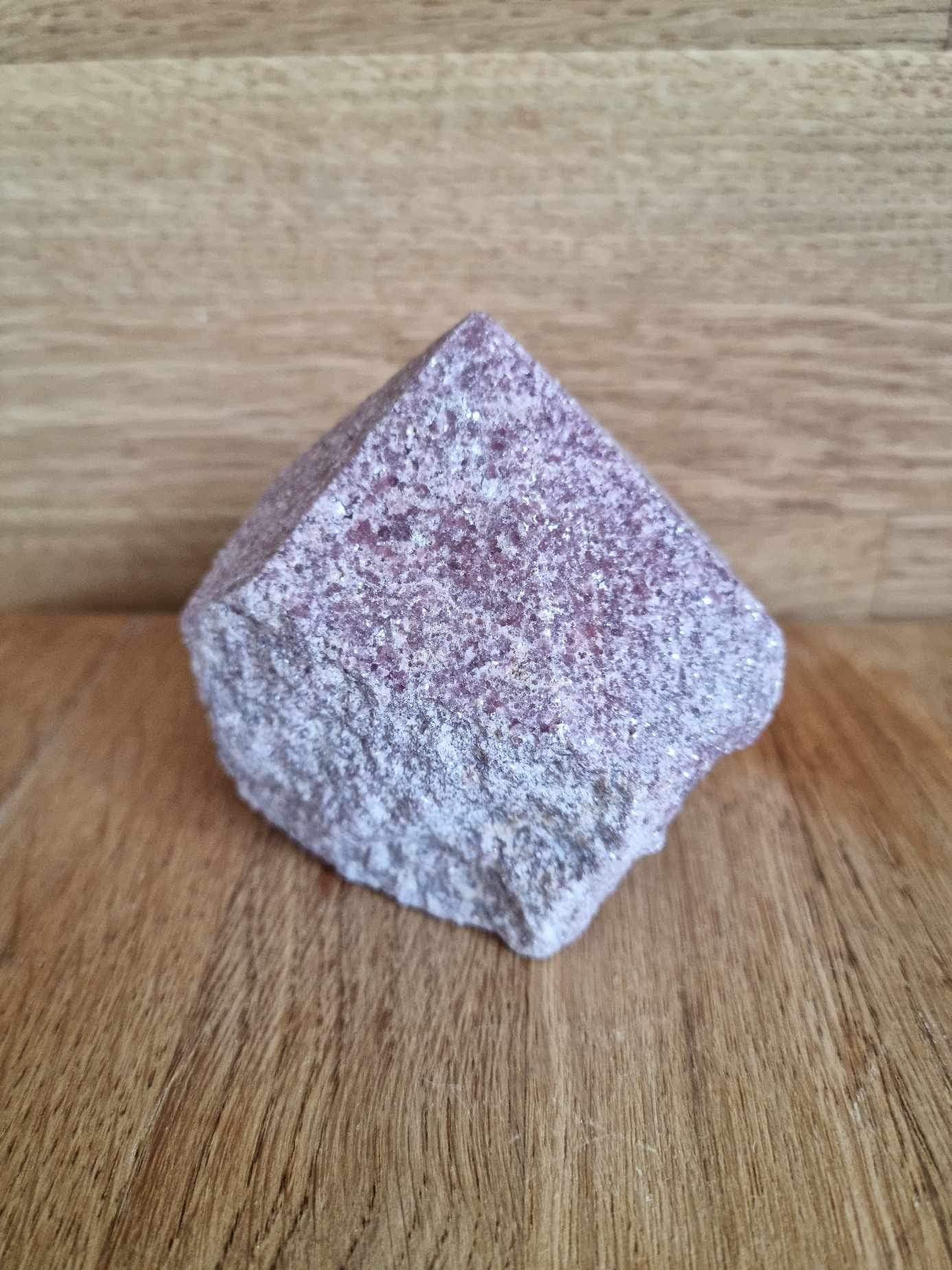 Lepidolite generator point