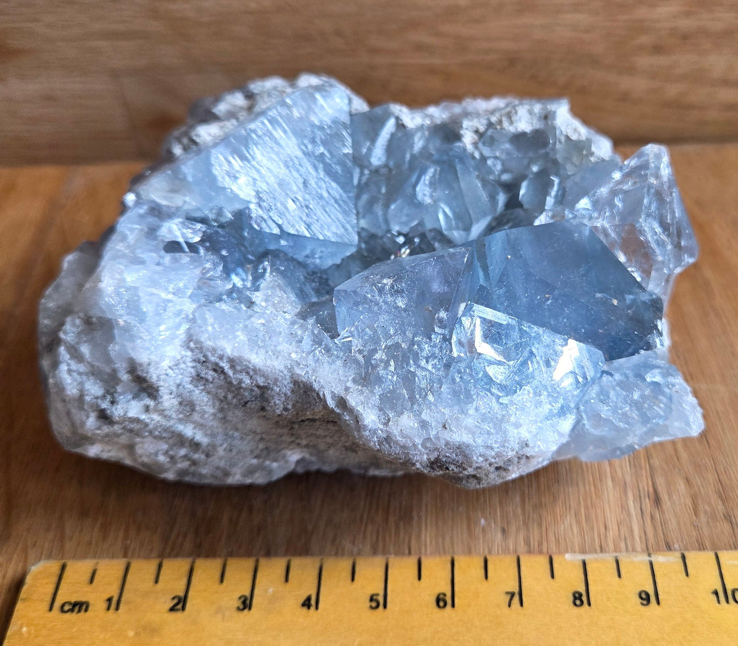 Celestite cluster