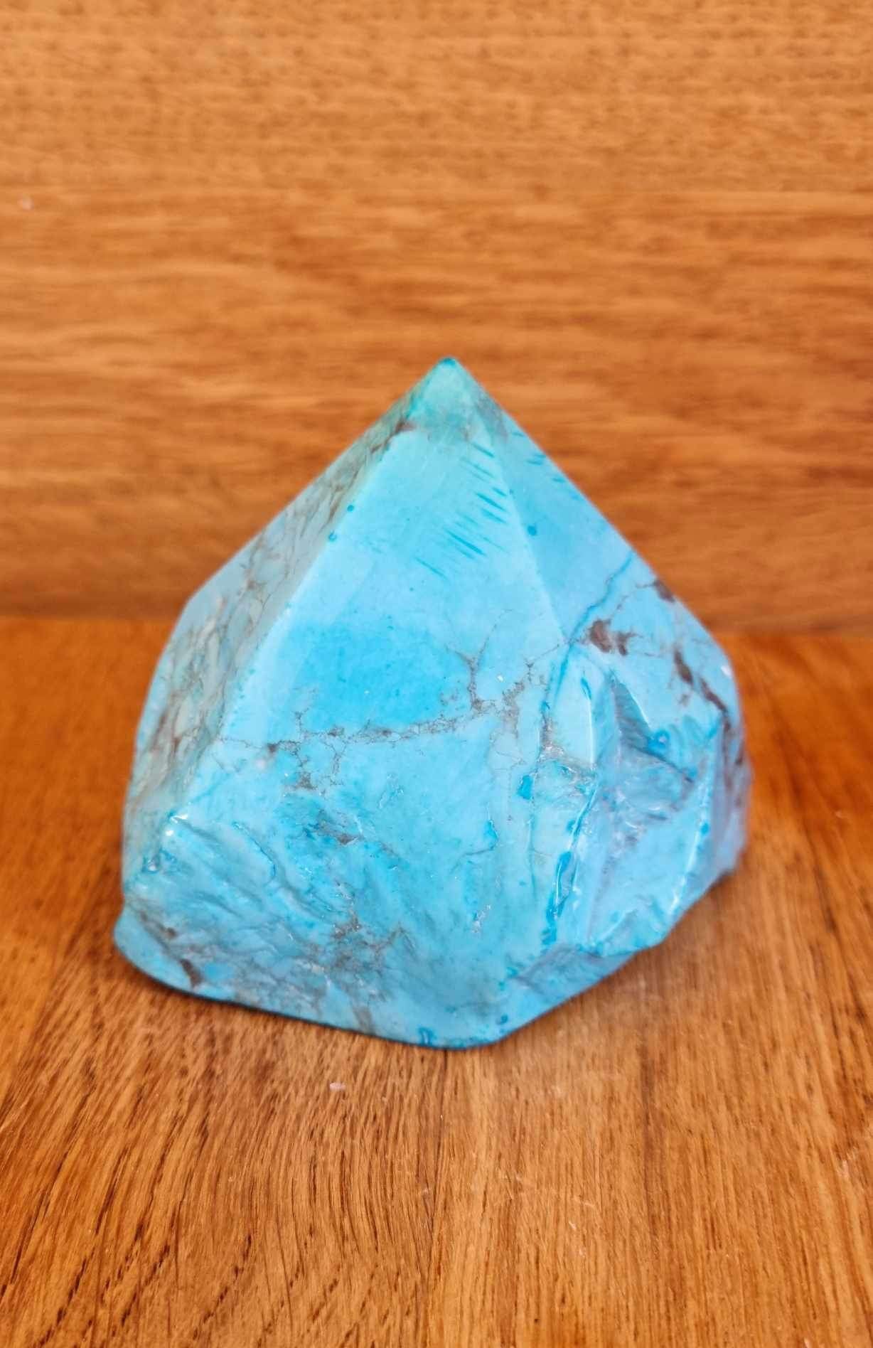 Blue howlite generator point