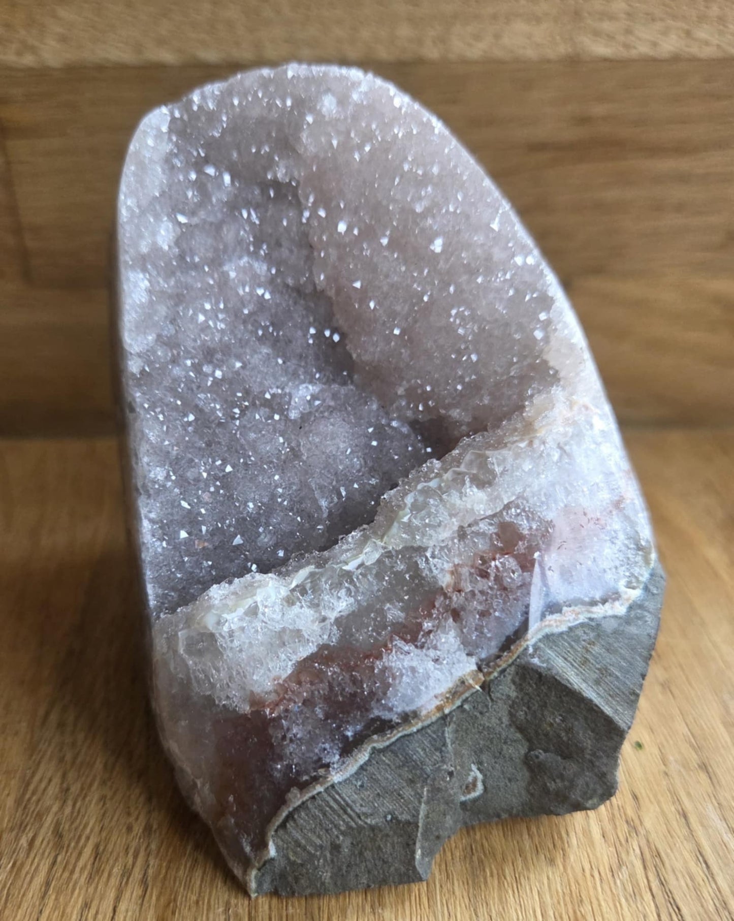 Snowy amethyst Druze