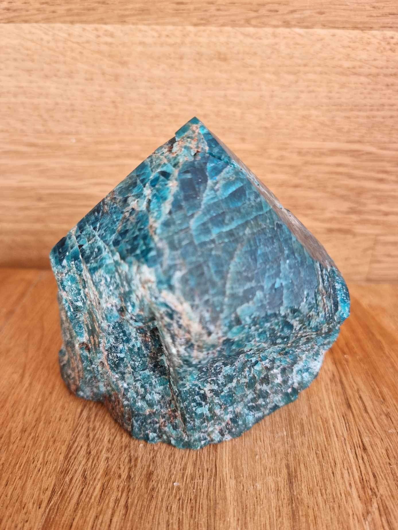 Apatite generator point