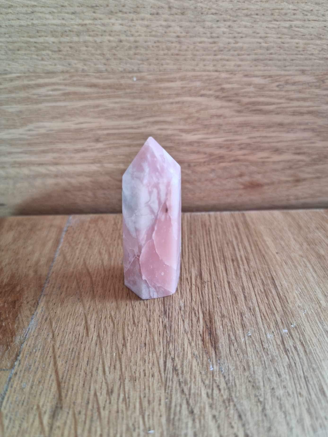 Pink opal point, 5.5cm