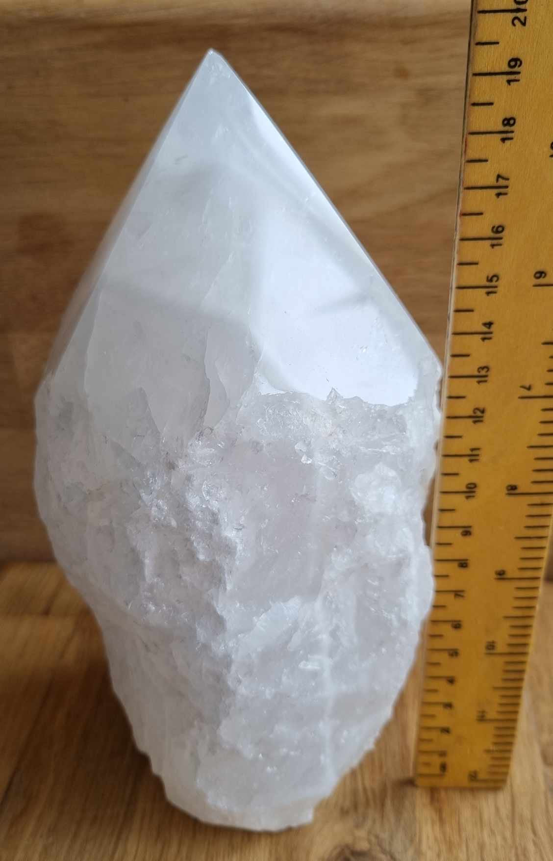 Clear quartz large generator point