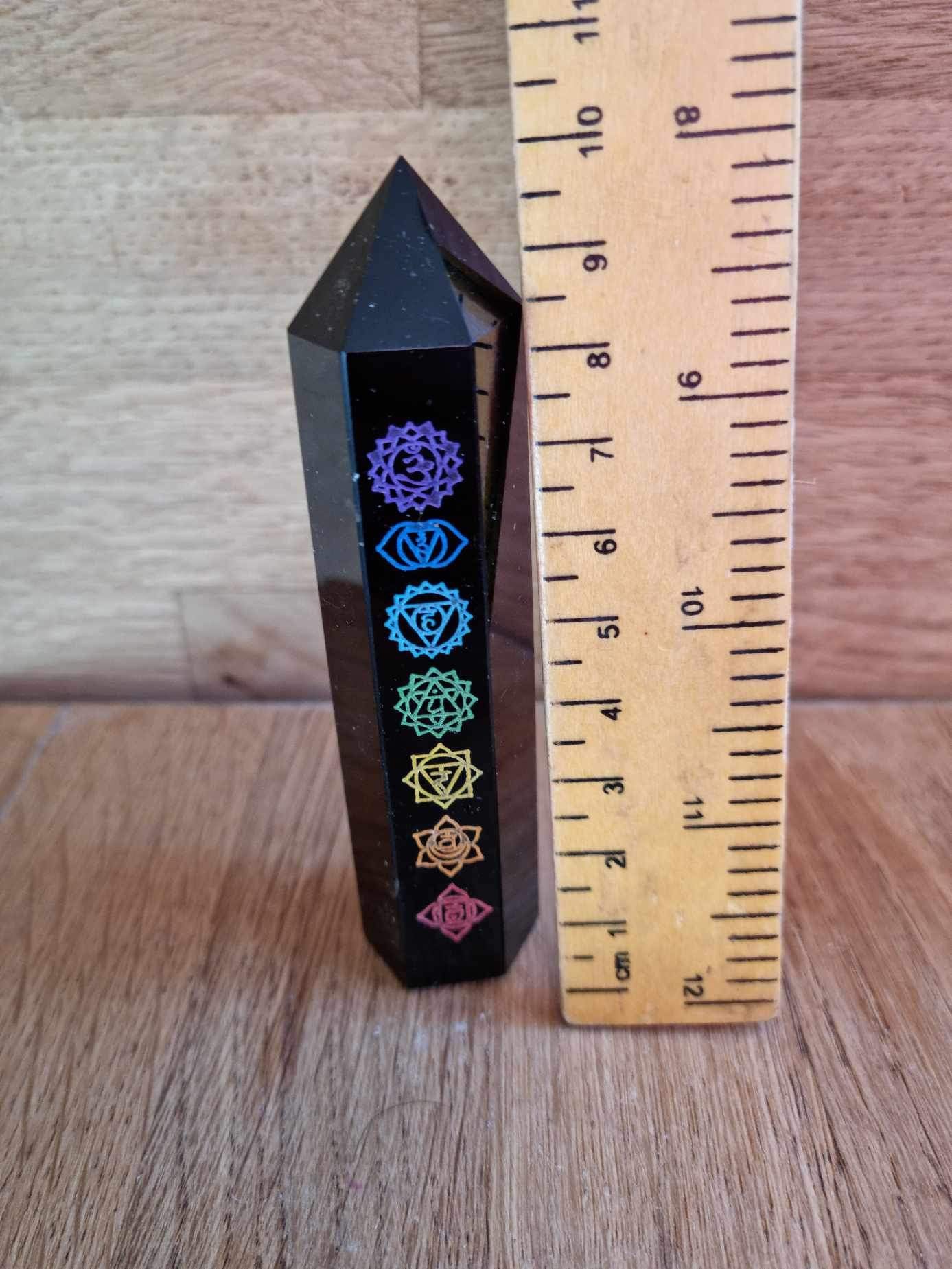 Patterned obsidian point