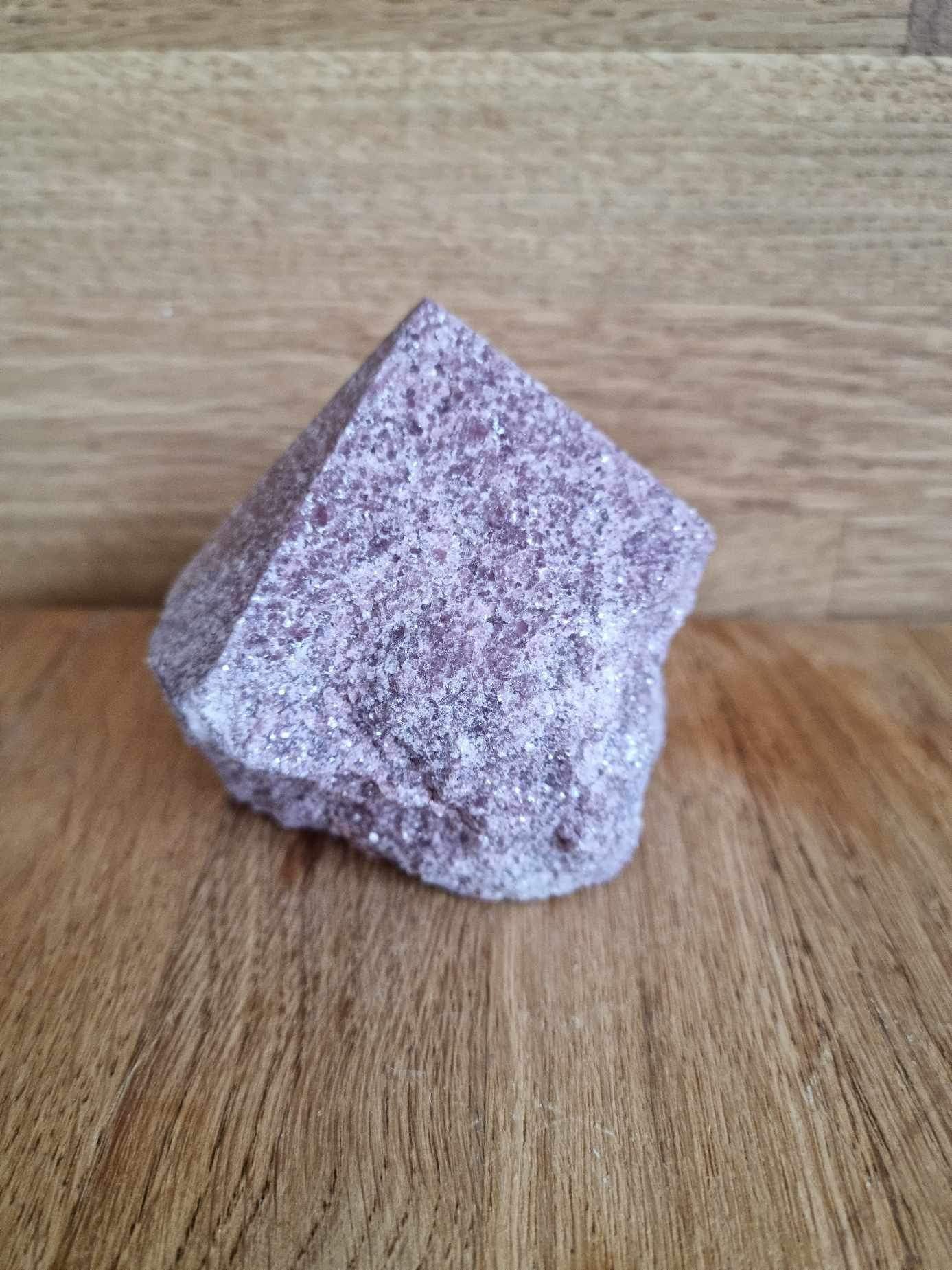 Lepidolite generator point