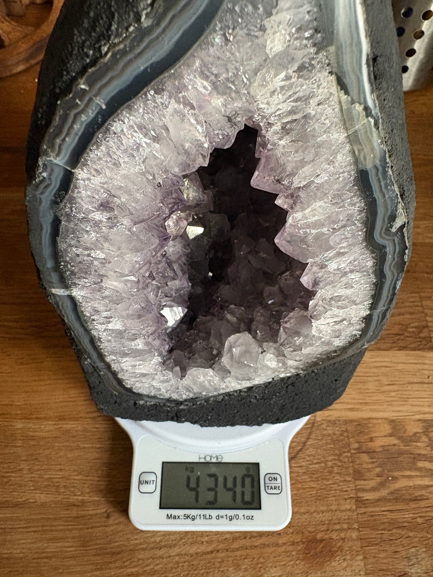Amethyst geode, 4.34kg