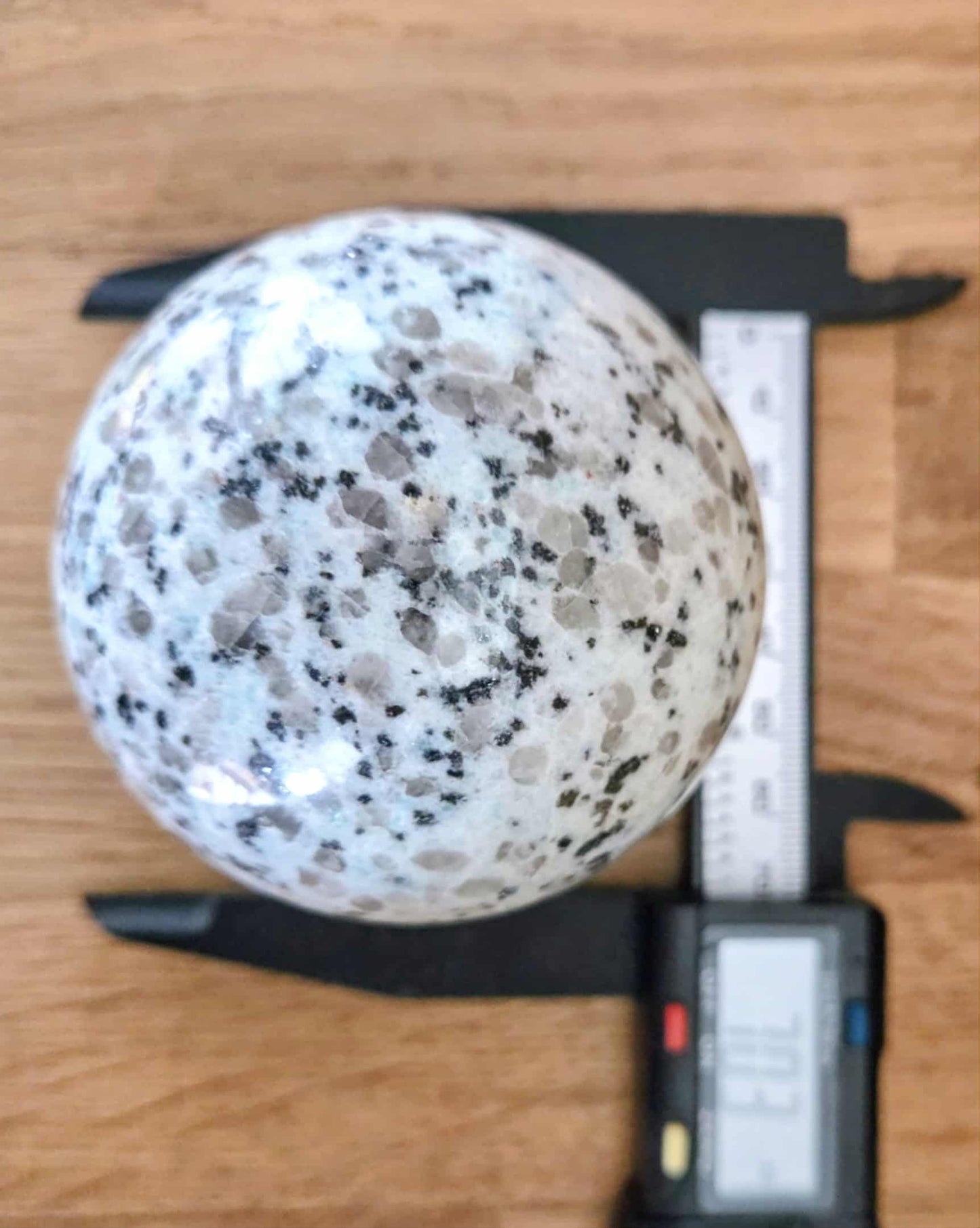 Kiwi Jasper sphere, 7.03cm