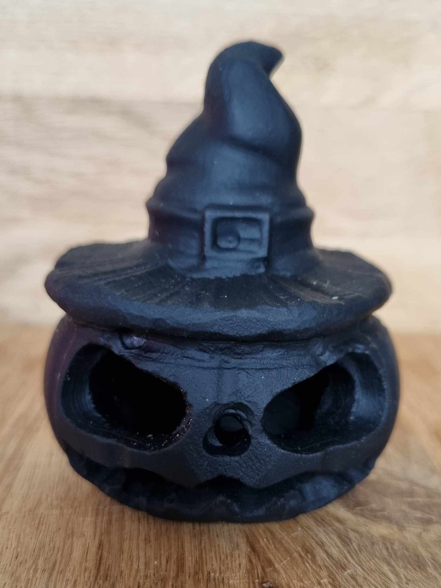 Matte obsidian witch pumpkin