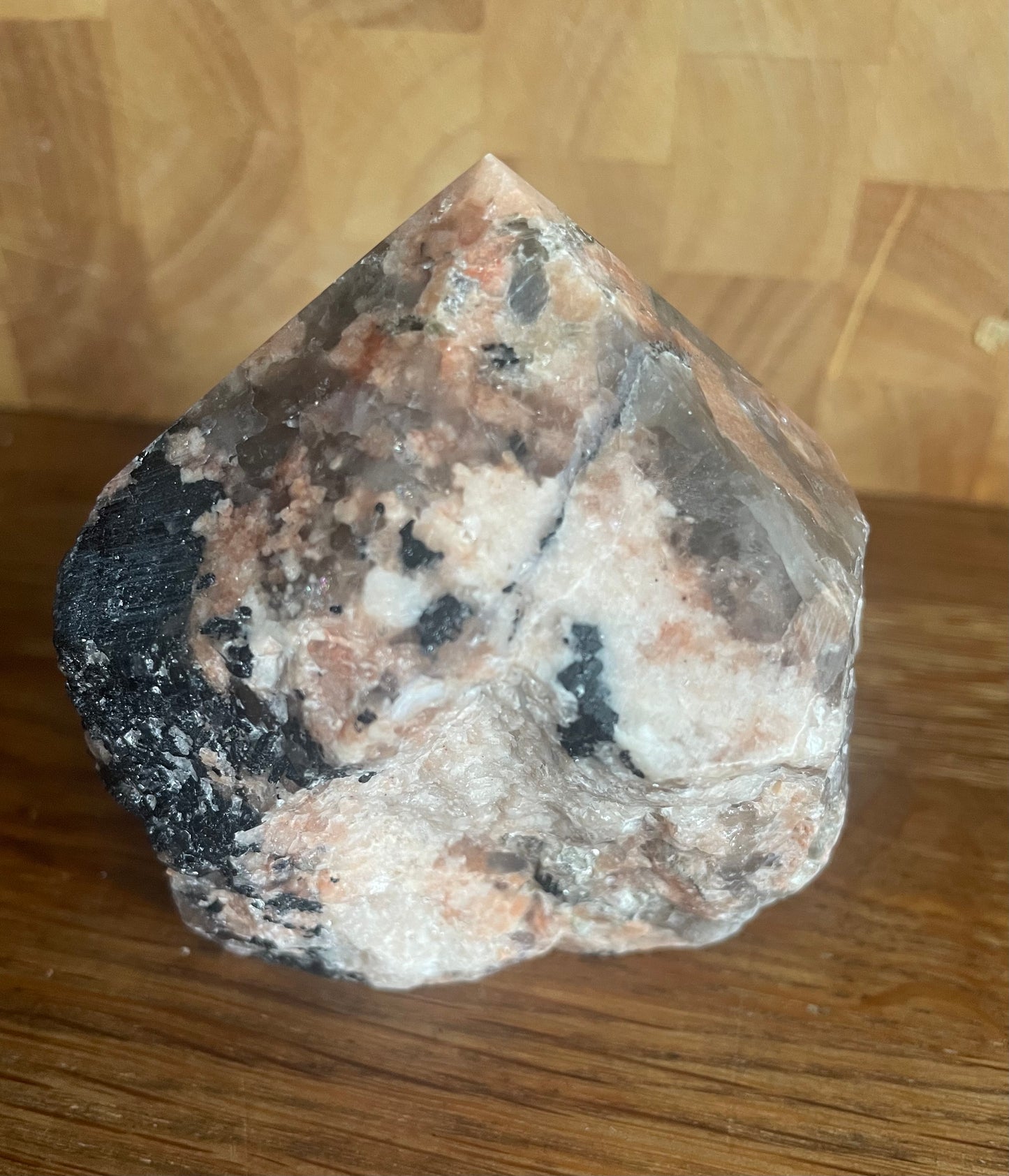 Tourmaline in feldspar with mica generator point