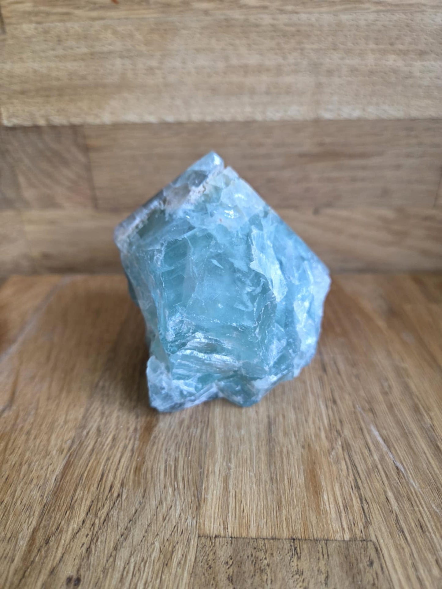 Fluorite generator point, 7 cm