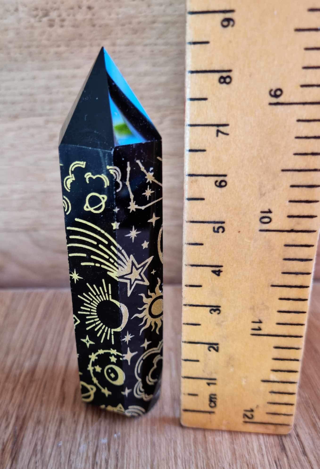 Patterned obsidian point