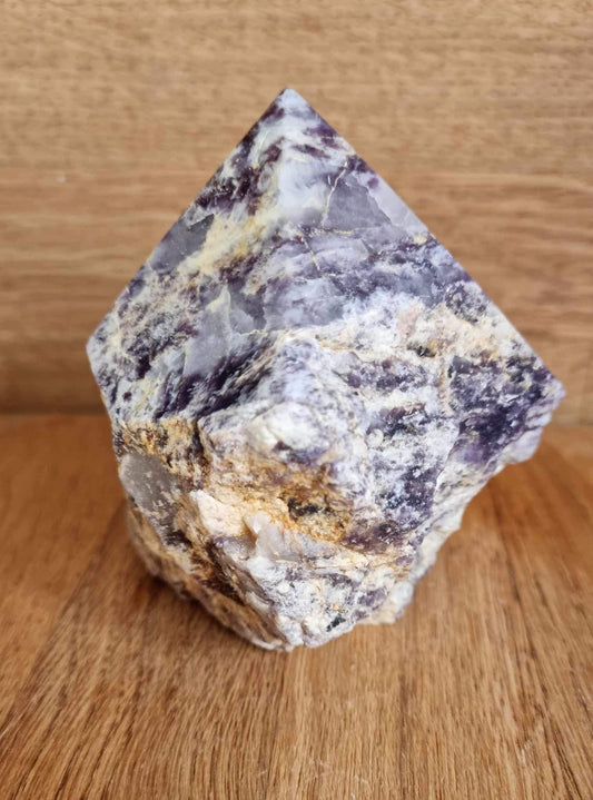 Lepidolite generator point