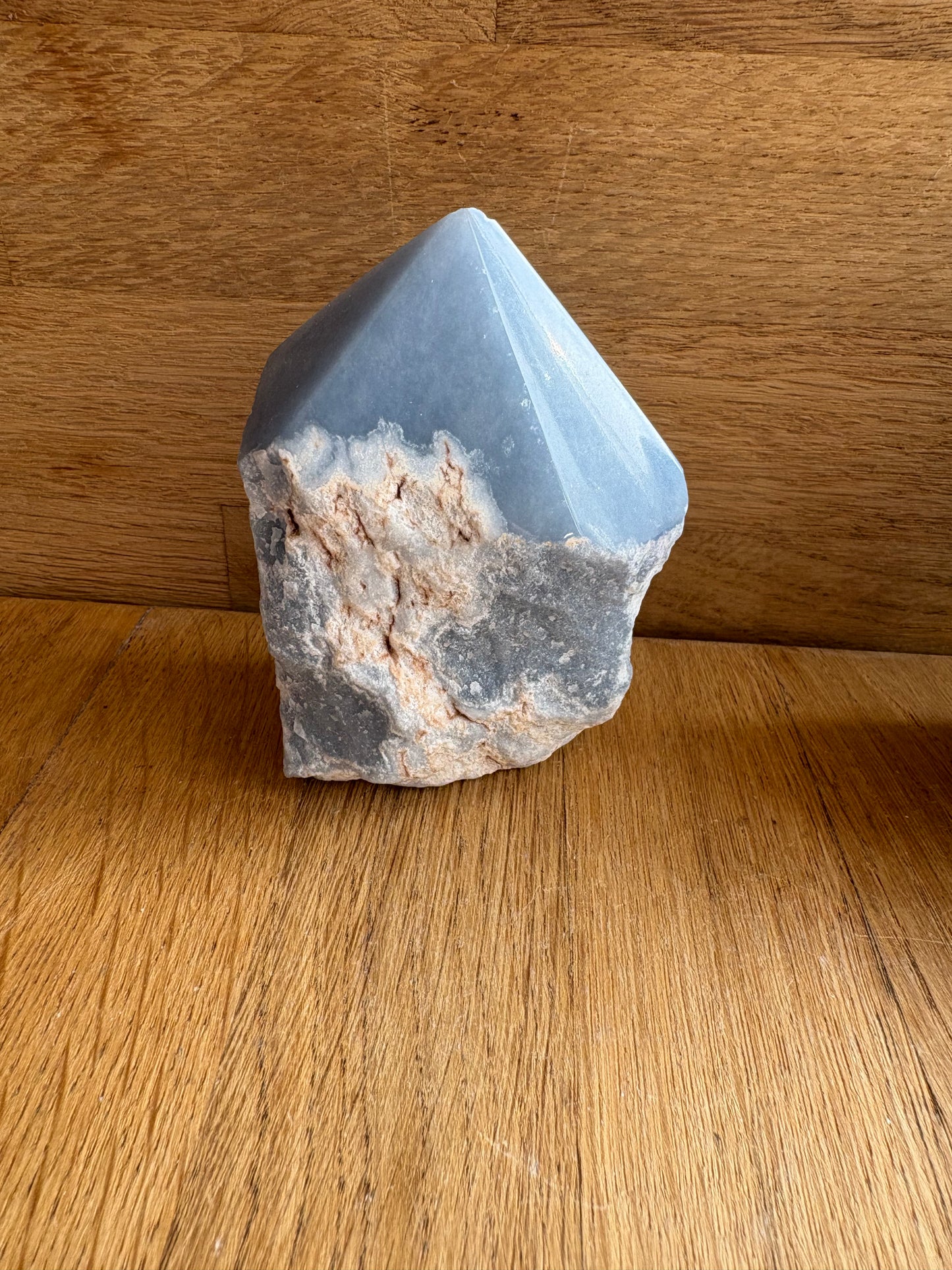 Angelite generator point