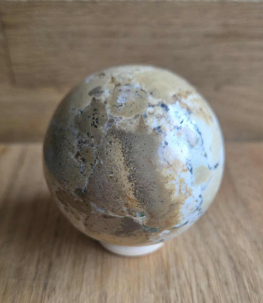Cobra Jasper sphere, 6cm
