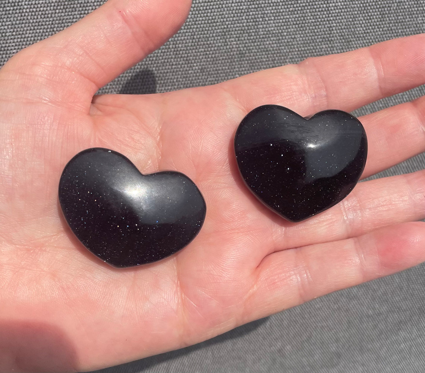 Blue goldstone heart, 3.79cm 3.99cm wide