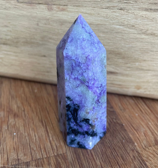 Charoite point, 7.47cm