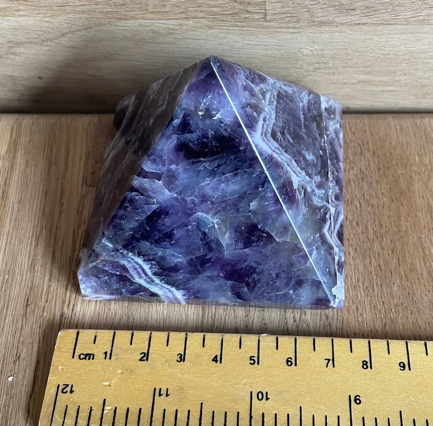 Amethyst 7cm pyramid