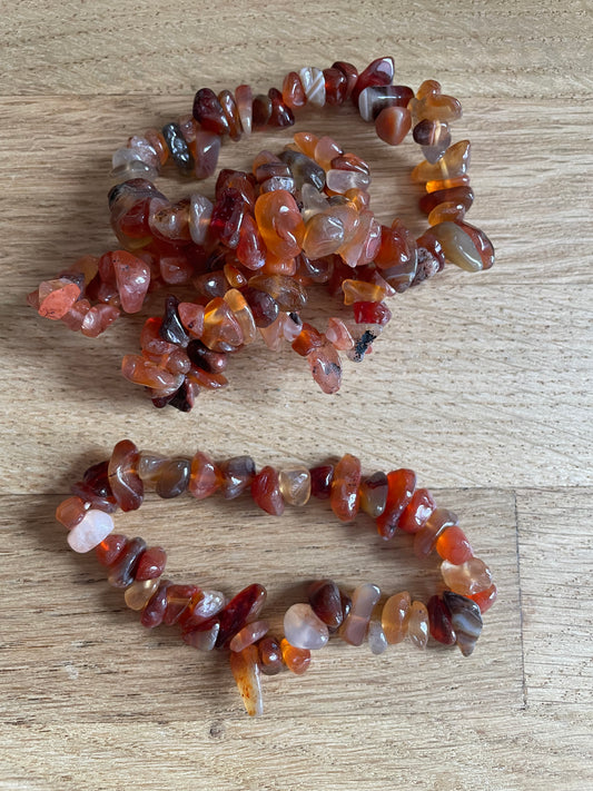 Carnelian chip bracelet