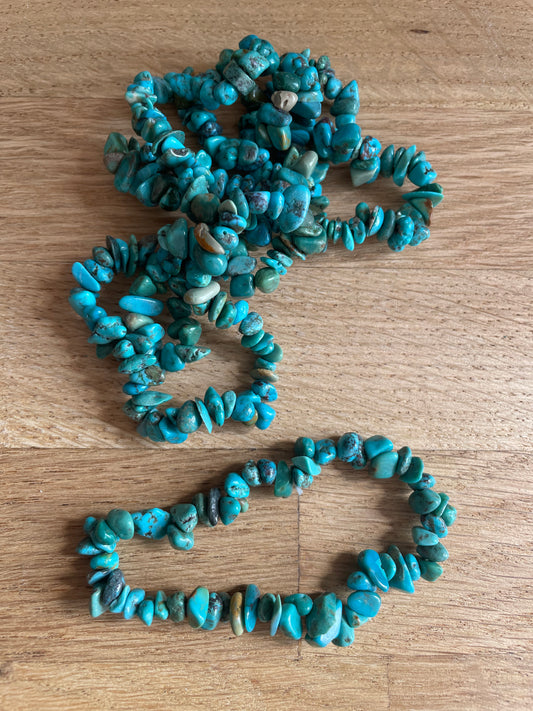 Turquoise chip bracelet