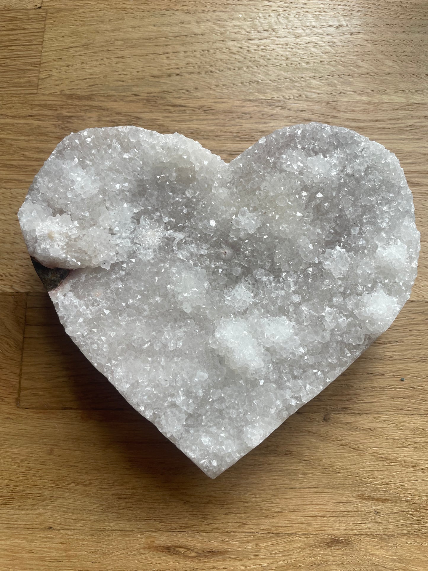 Quartz druzy heart, 12.81cm wide