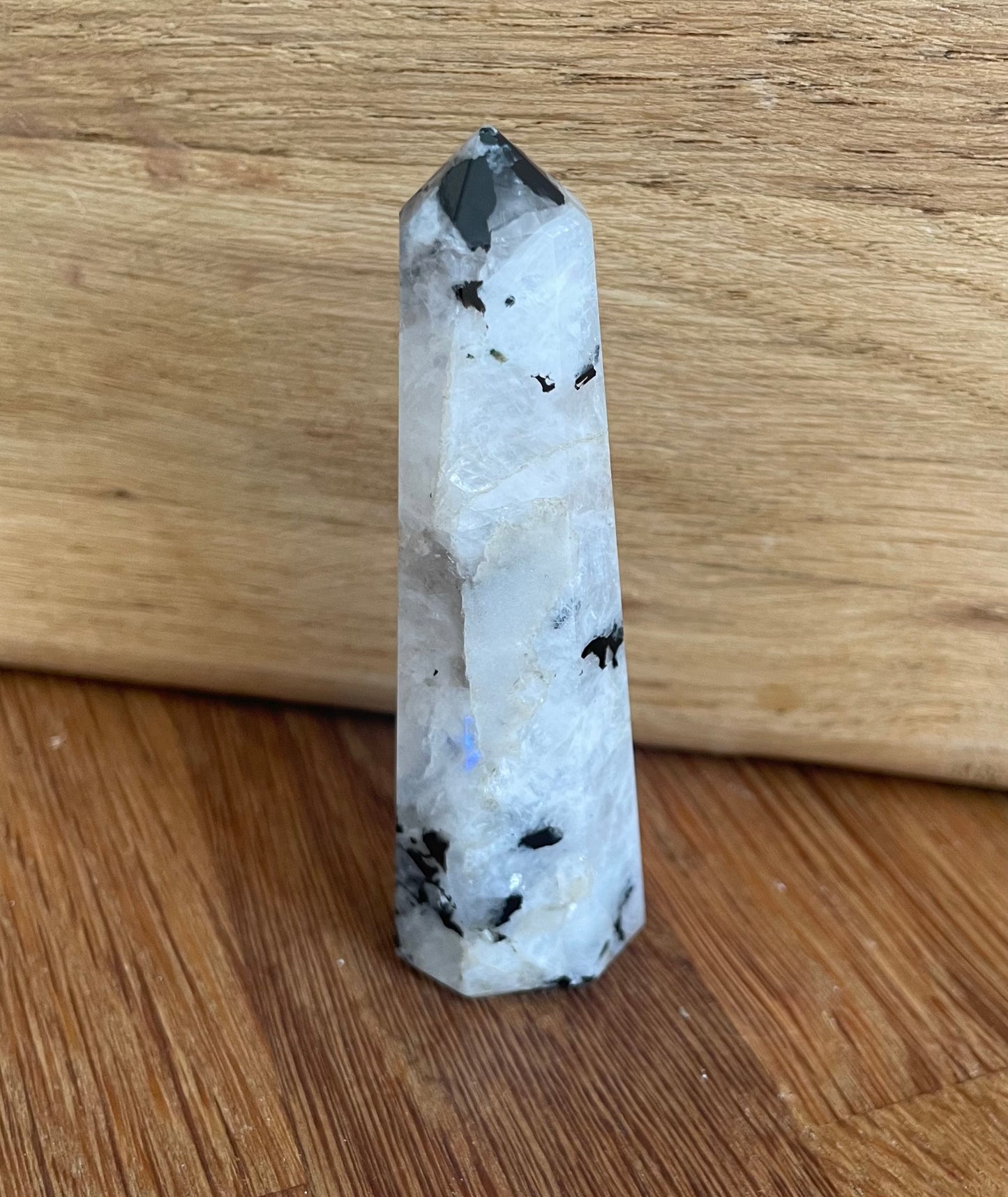 Rainbow moonstone point, 8.06cm