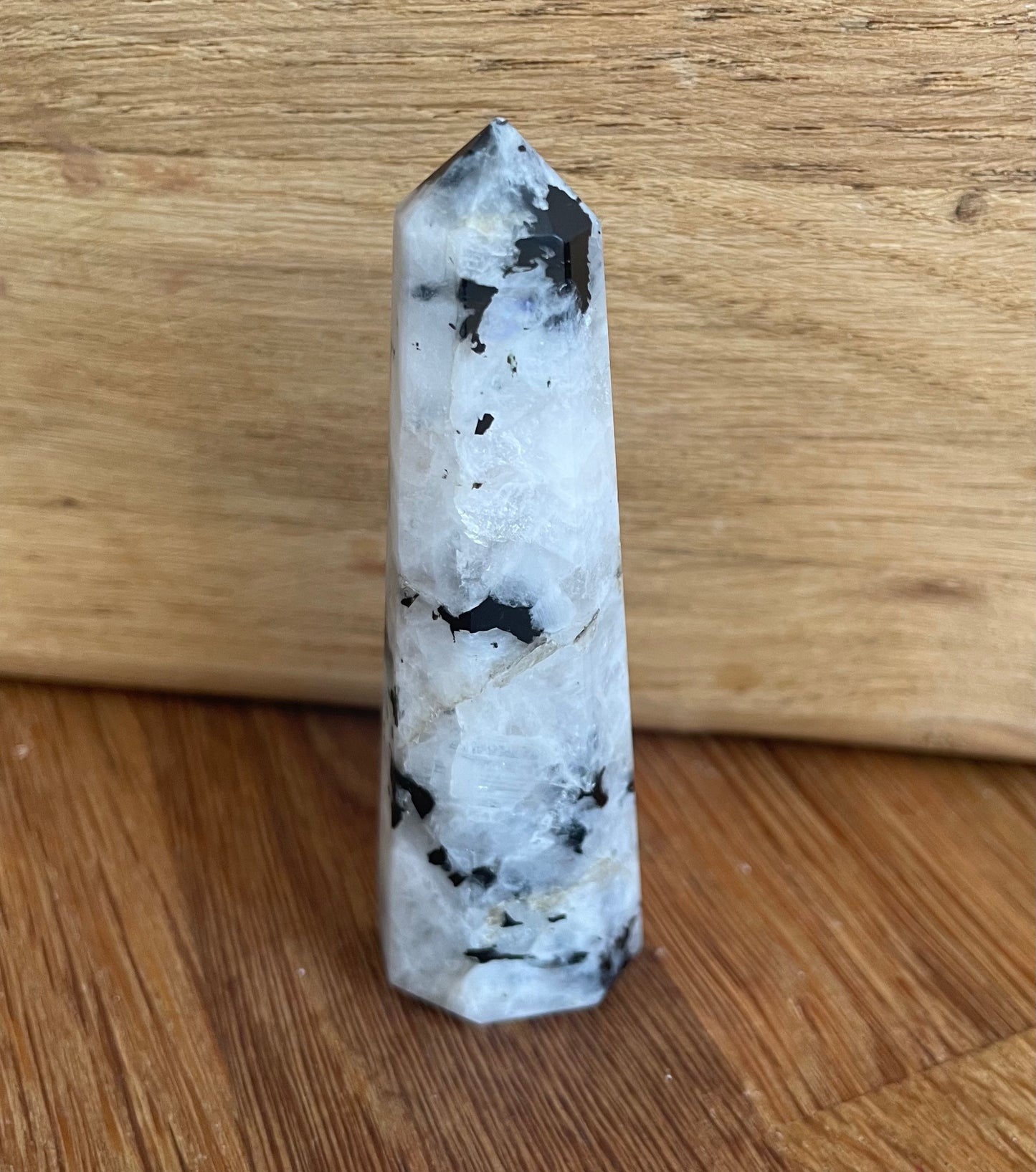 Rainbow moonstone point, 8.06cm