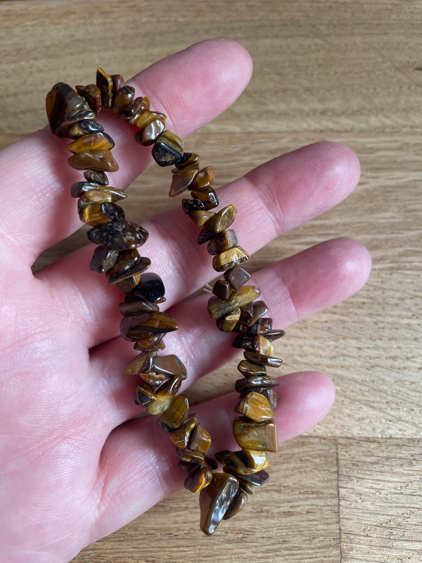 Tiger’s eye chip bracelet