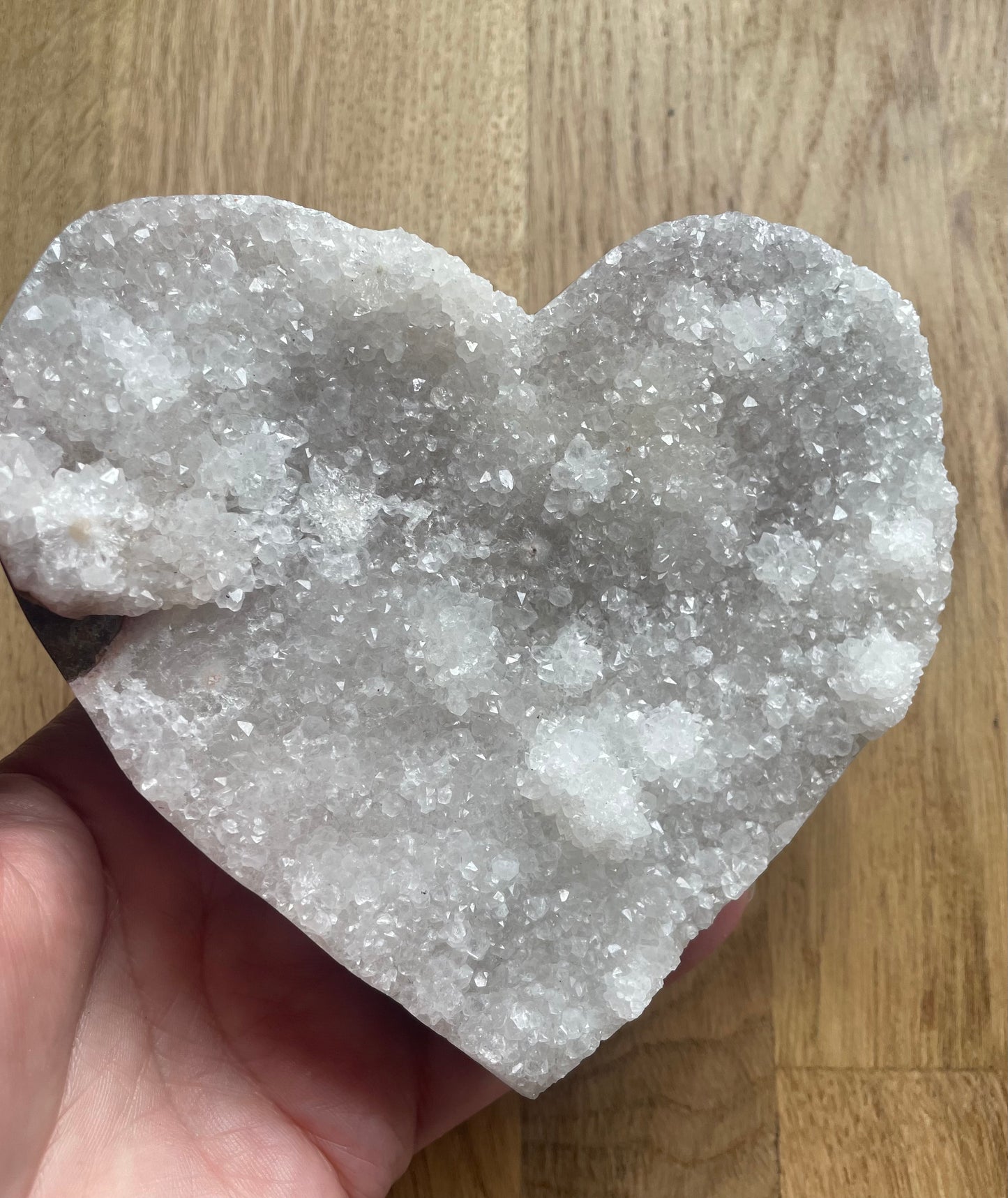 Quartz druzy heart, 12.81cm wide