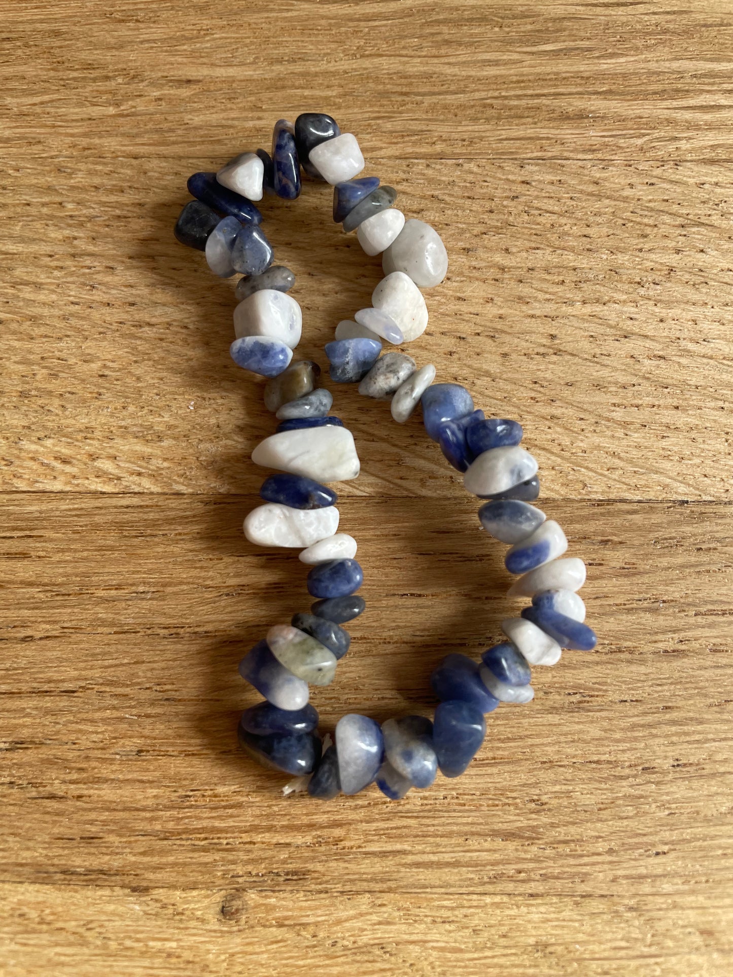 Sodalite chip bracelet