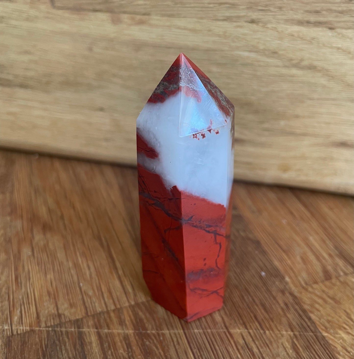 Brecciated jasper point