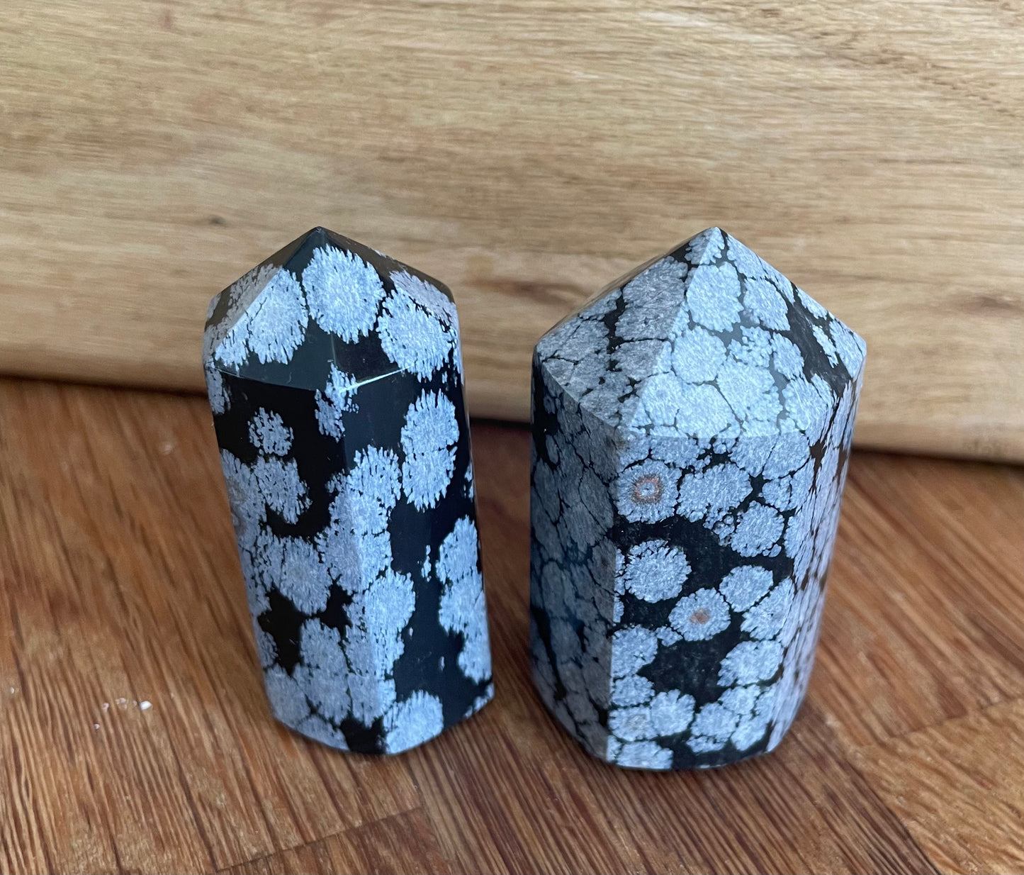 Snowflake obsidian point