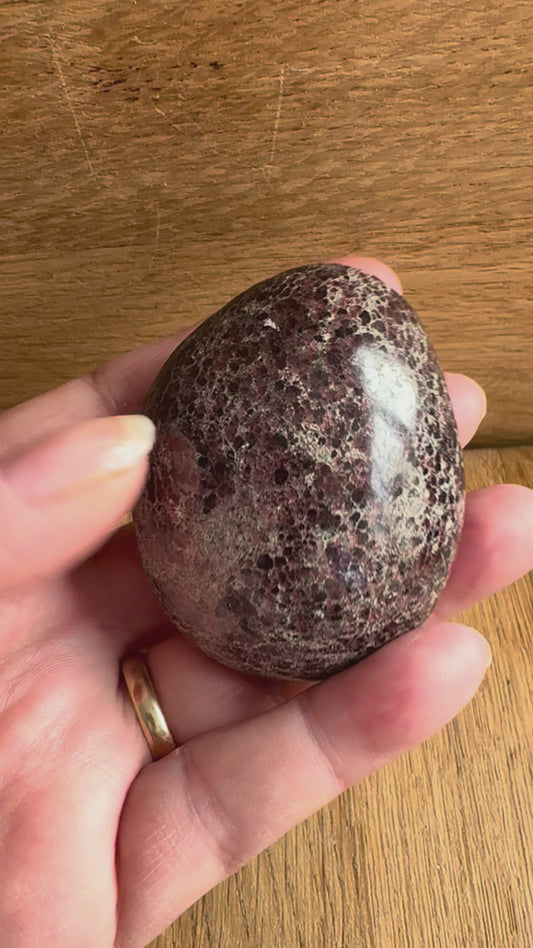 Garnet pebble