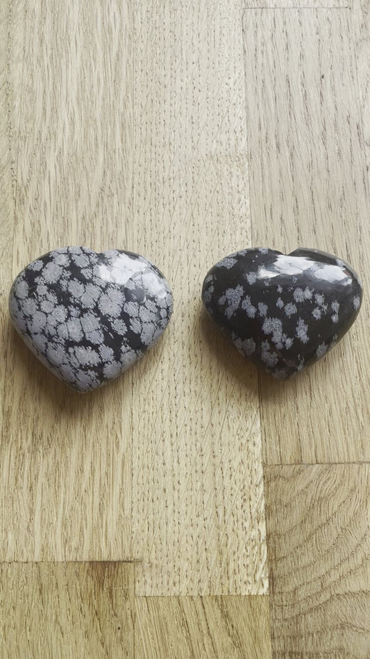 Snowflake obsidian heart