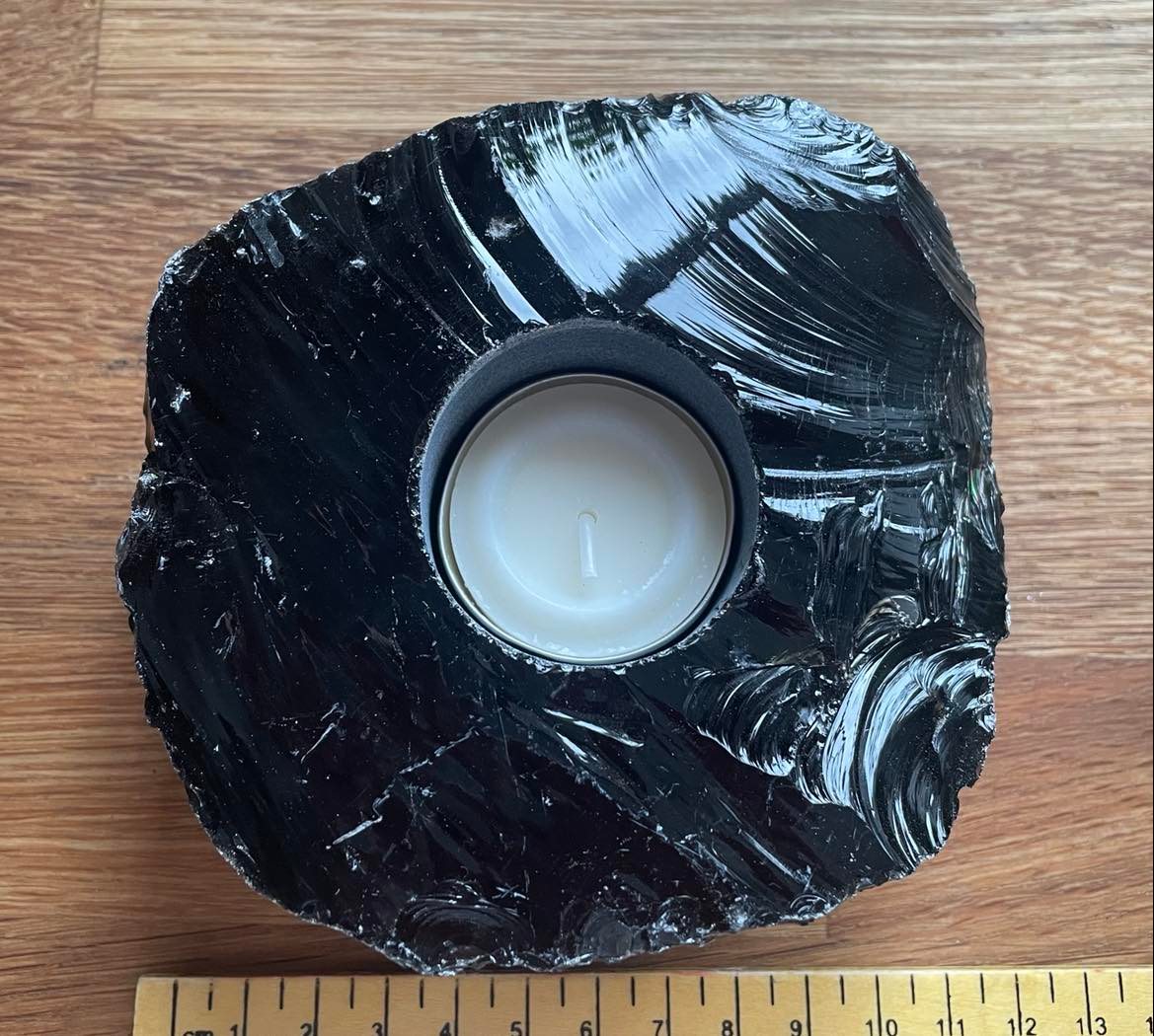 Black obsidian tea light holder