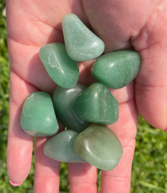 Green aventurine tumble stone