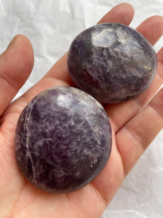 Lepidolite pebble