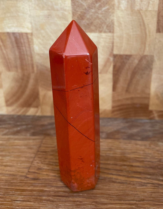 Red jasper point