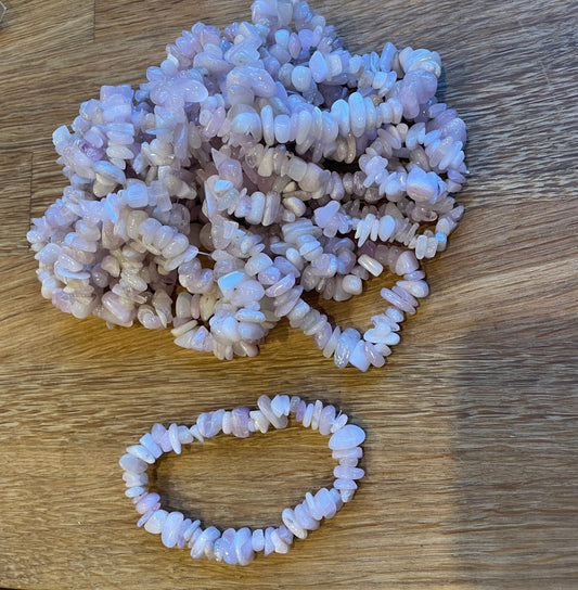 Kunzite chip bracelet