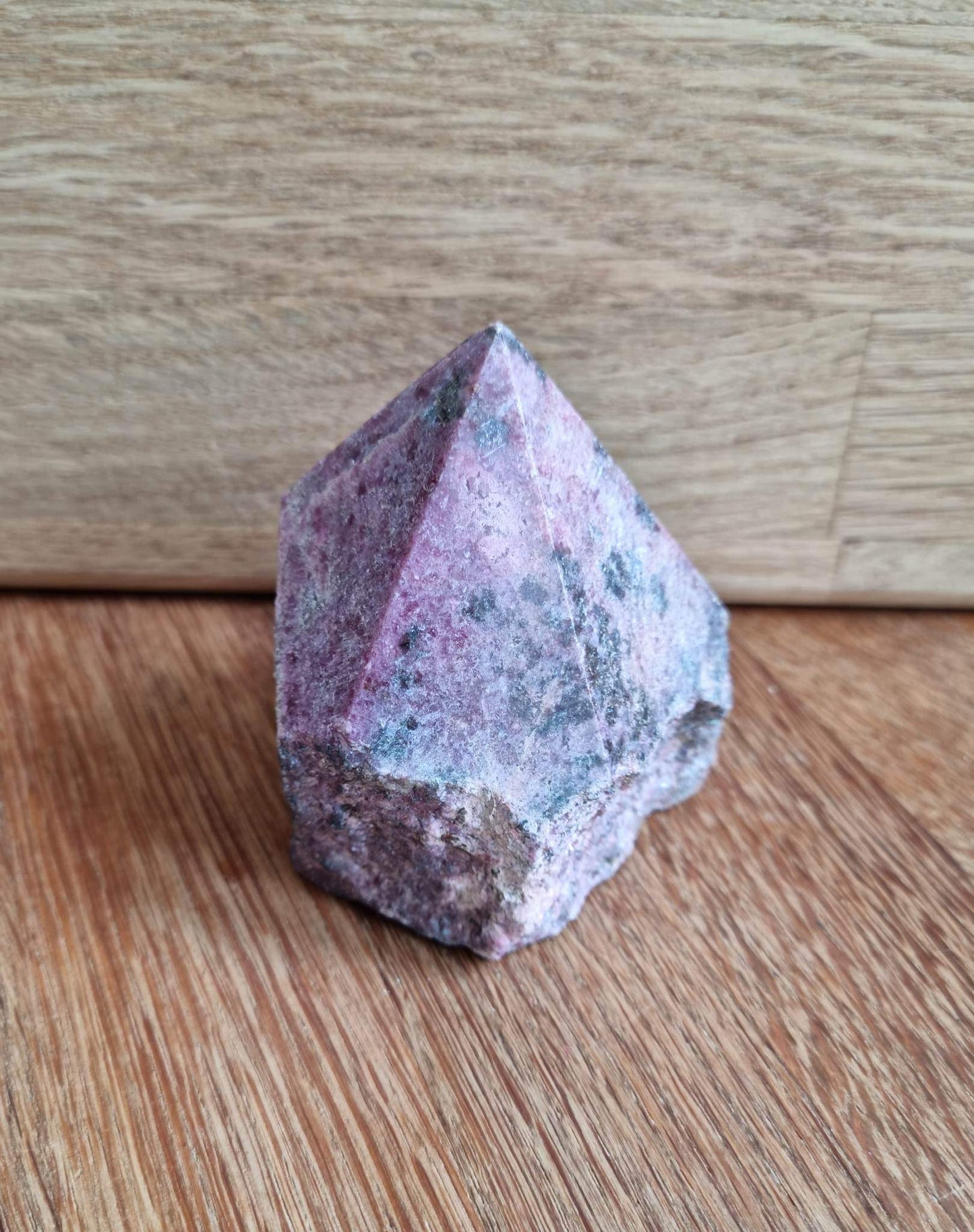 Rhodonite generator point