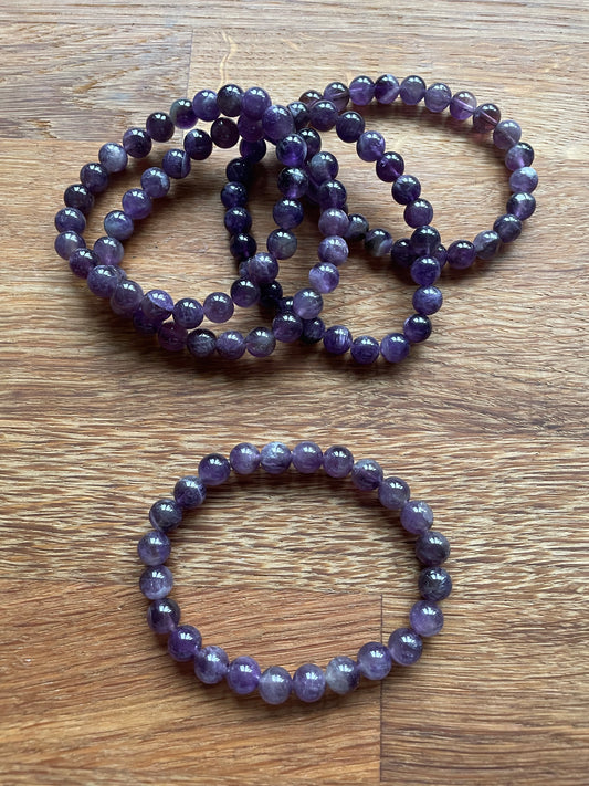 Amethyst 8mm bead bracelet