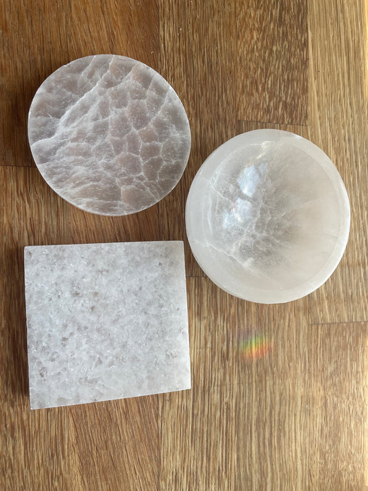 Selenite 7cm cleansing/charging plate