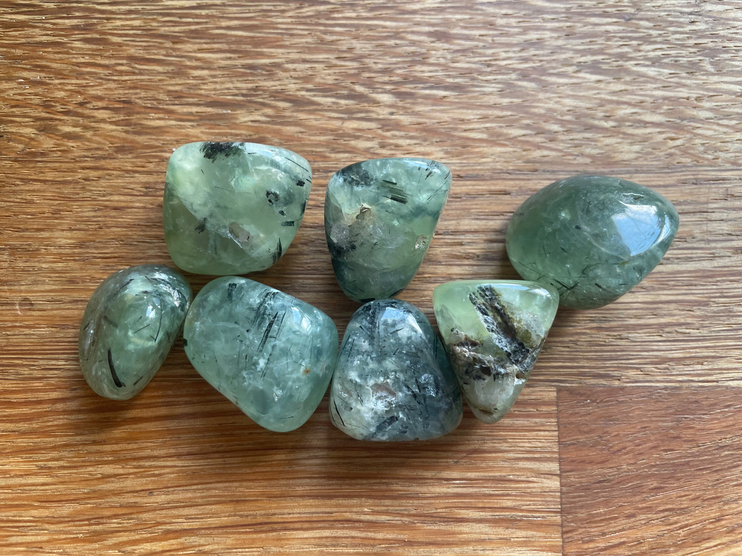 Prehnite tumble stone