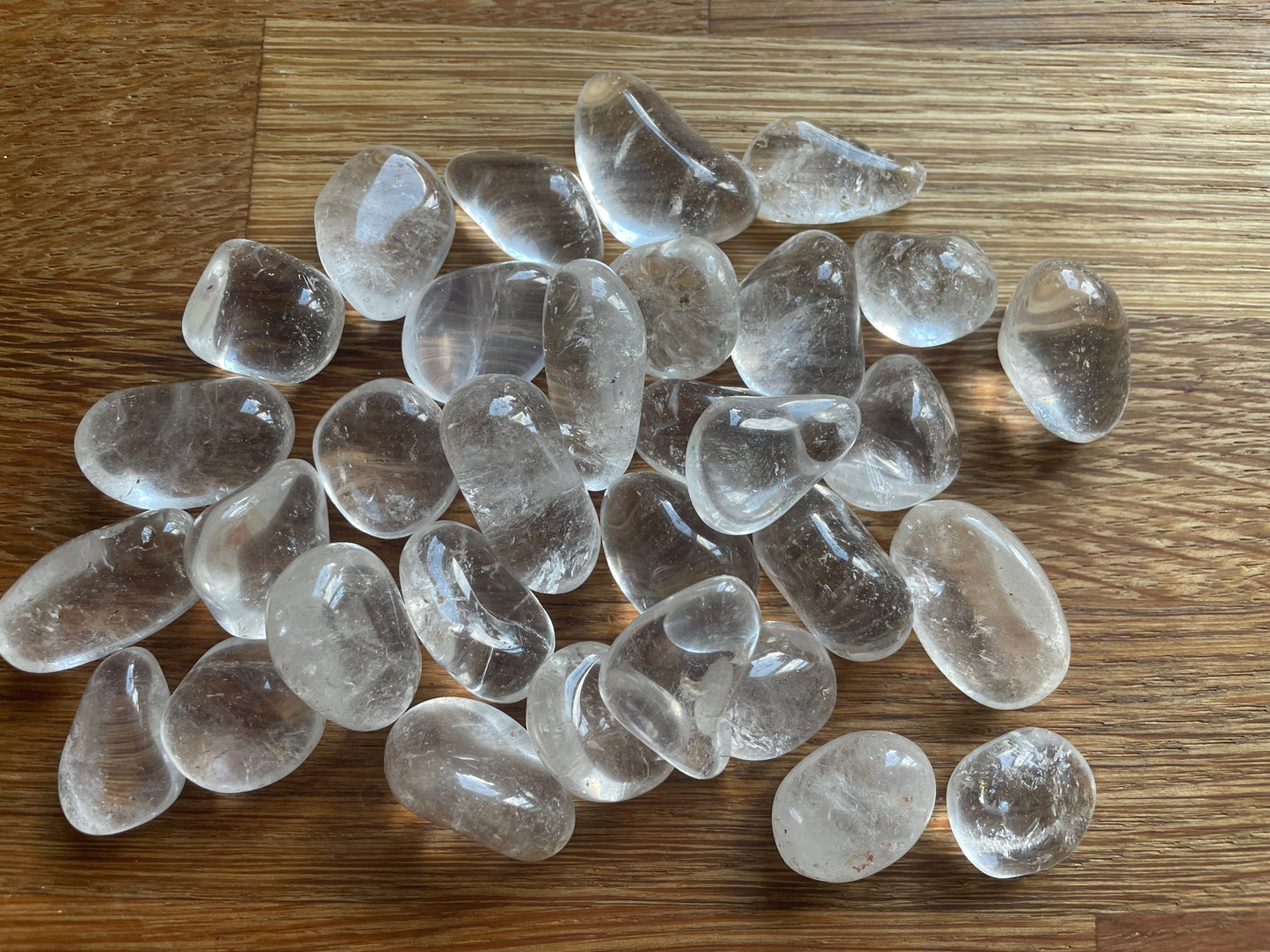 Clear quartz tumble stone