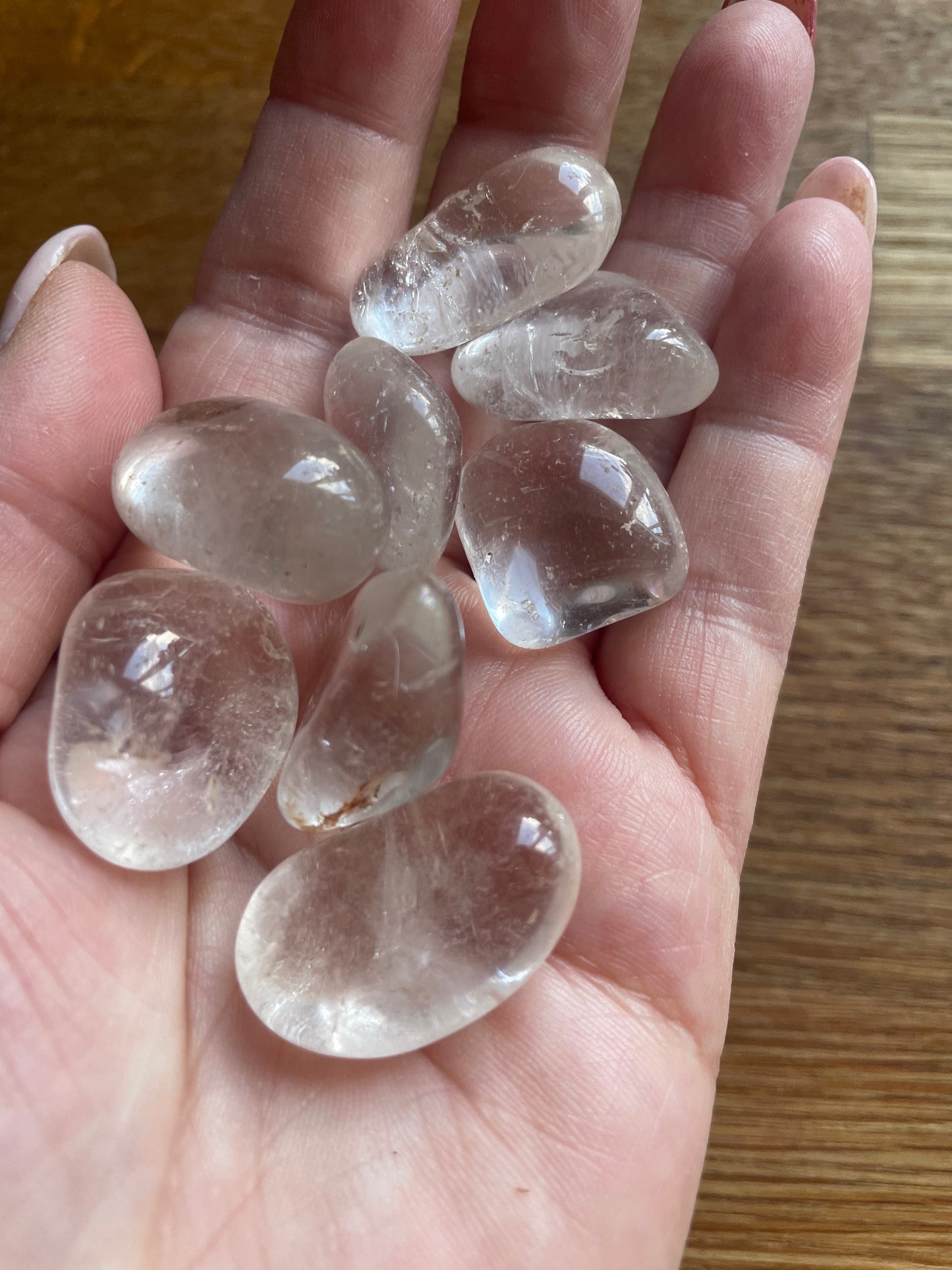 Clear quartz tumble stone