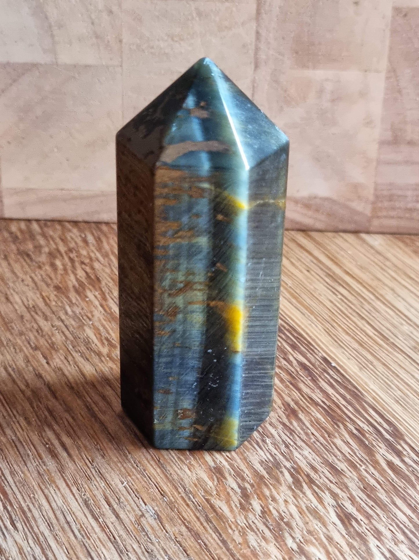 Tiger jasper point 7cm